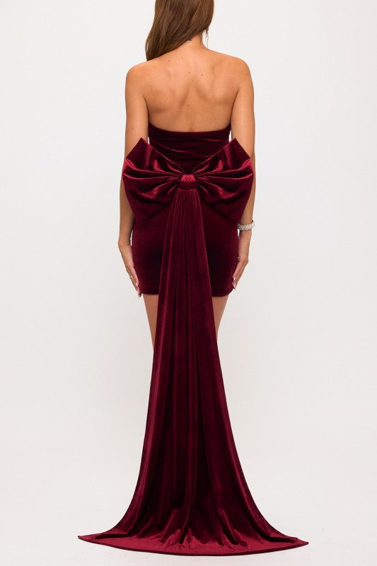 VELVET BOW TRAIN DRESS