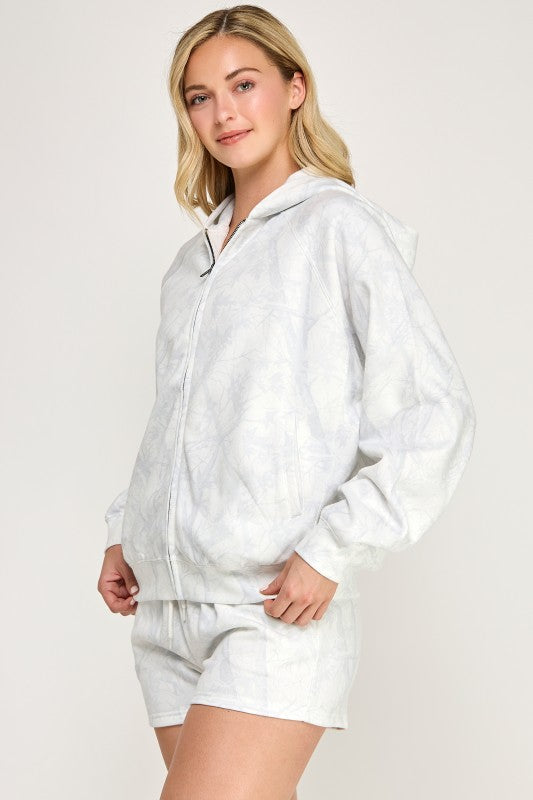 CAMO RELAXED FIT ZIP-UP HOODIE JACKET