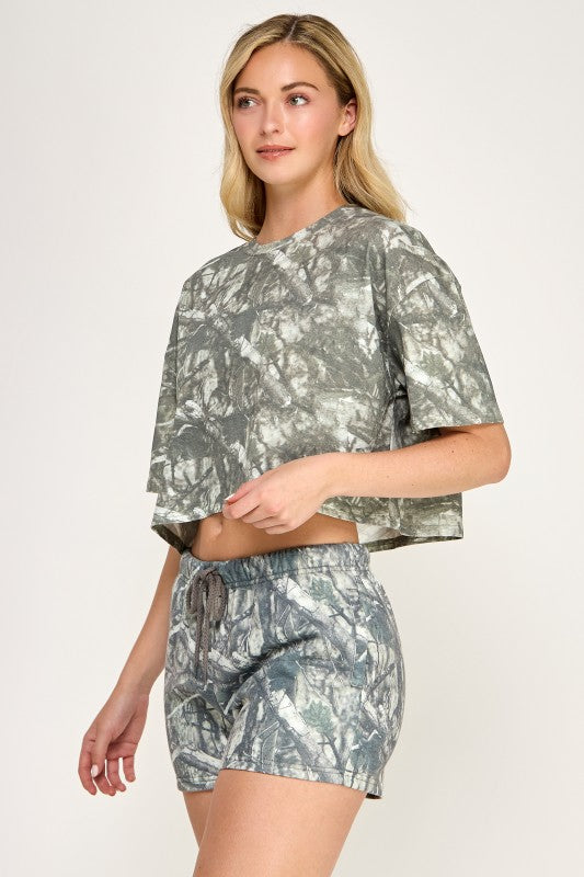 CROP CAMO TEE