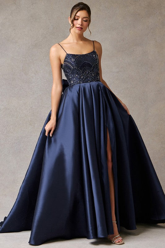 HIGH END BALL GOWN WITH BOW BACK DETAIL