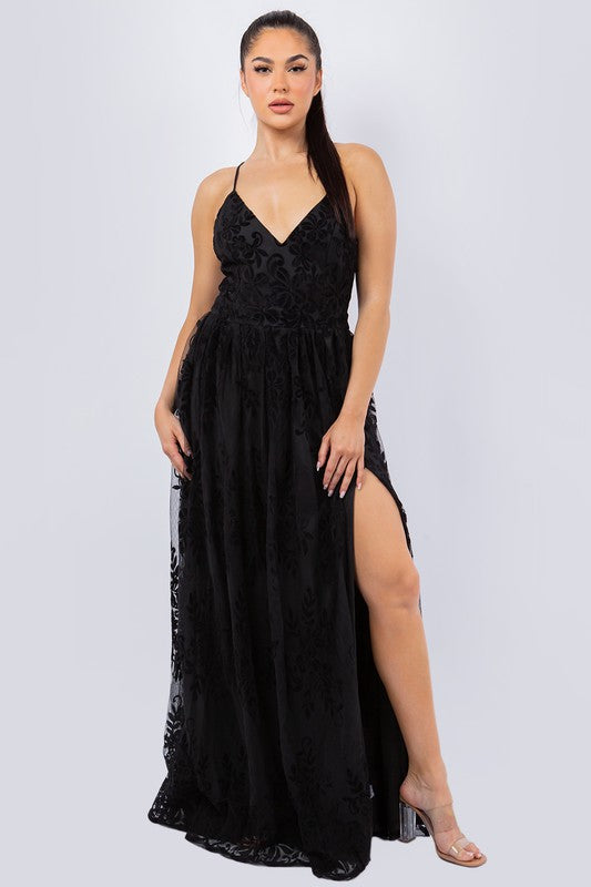 VINTAGE FLORAL VELVET MAXI GOWN