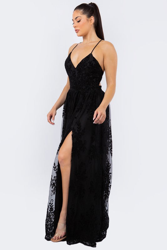 VINTAGE FLORAL VELVET MAXI GOWN