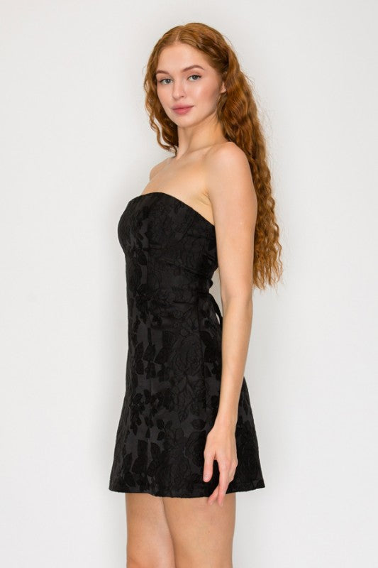 VINTAGE INSPIRED STRAPLESS DRESS