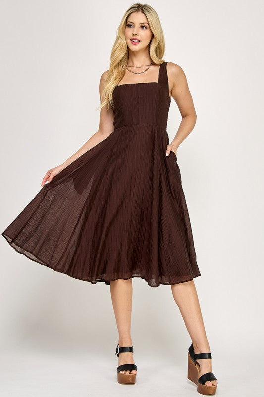 SQUARE NECKLINE MIDI DRESS