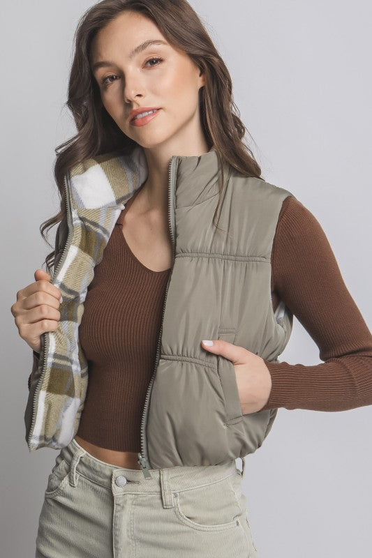REVERSIBLE PLAID PUFFY VEST