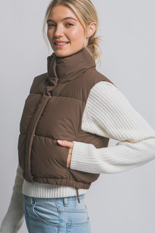 CROPPED PUFFER VEST WITH POCKETS