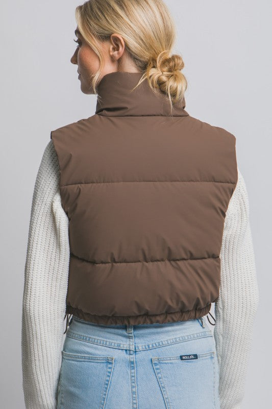 CROPPED PUFFER VEST WITH POCKETS