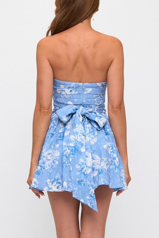 VINTAGE FLORAL FIT AND FLARE DRESS