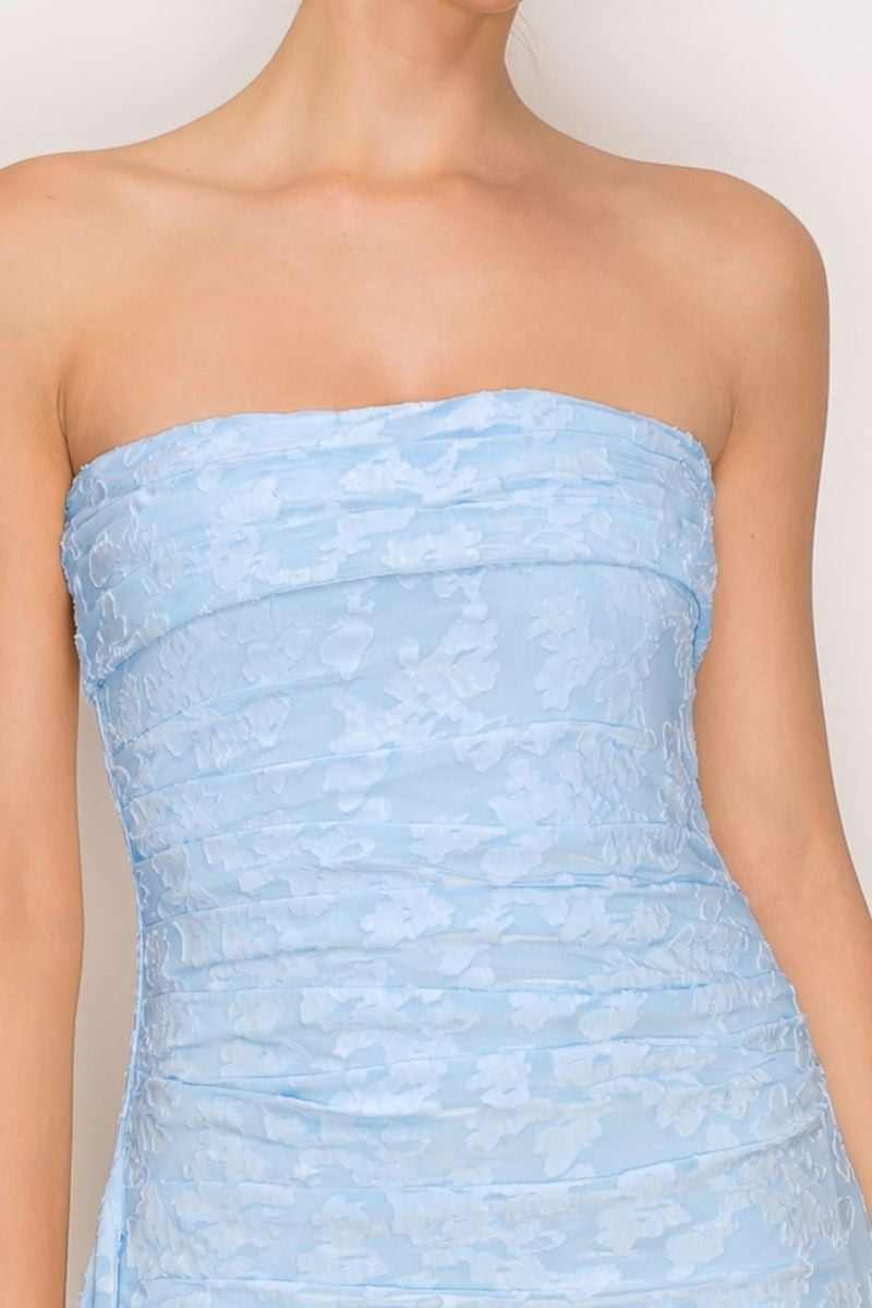 STRAPLESS LACE MAXI DRESS