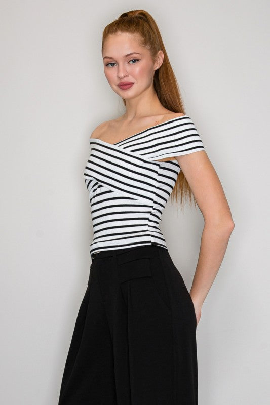 STRIPED CROSS OVER TOP