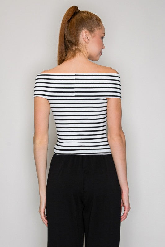 STRIPED CROSS OVER TOP