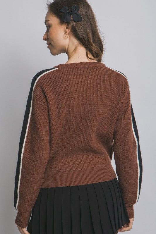STRIPE SLEEVE SWEATER