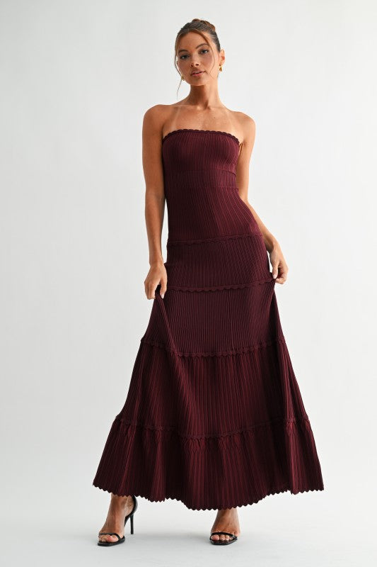 PLEATED STRAPLESS SCALLOP TRIM MAXI DRESS