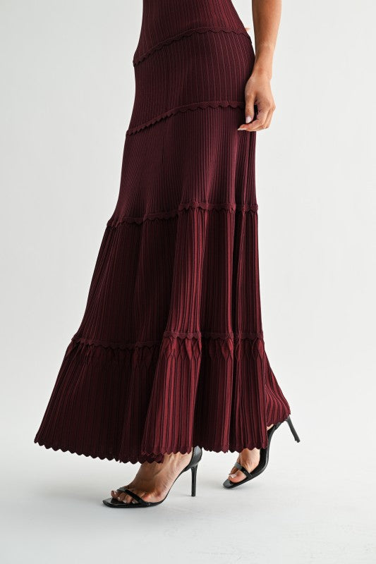 PLEATED STRAPLESS SCALLOP TRIM MAXI DRESS