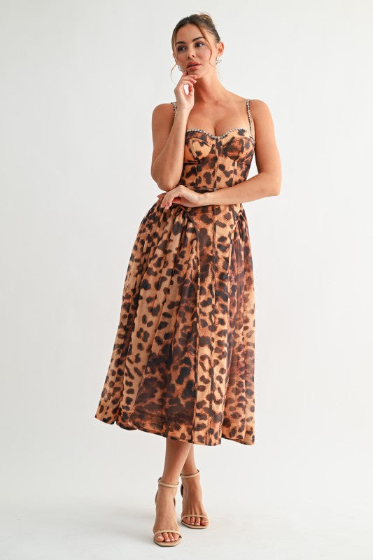WILD ELEGANCE LEOPARD PRINT MIDI DRESS