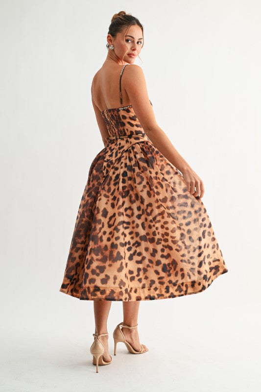 WILD ELEGANCE LEOPARD PRINT MIDI DRESS