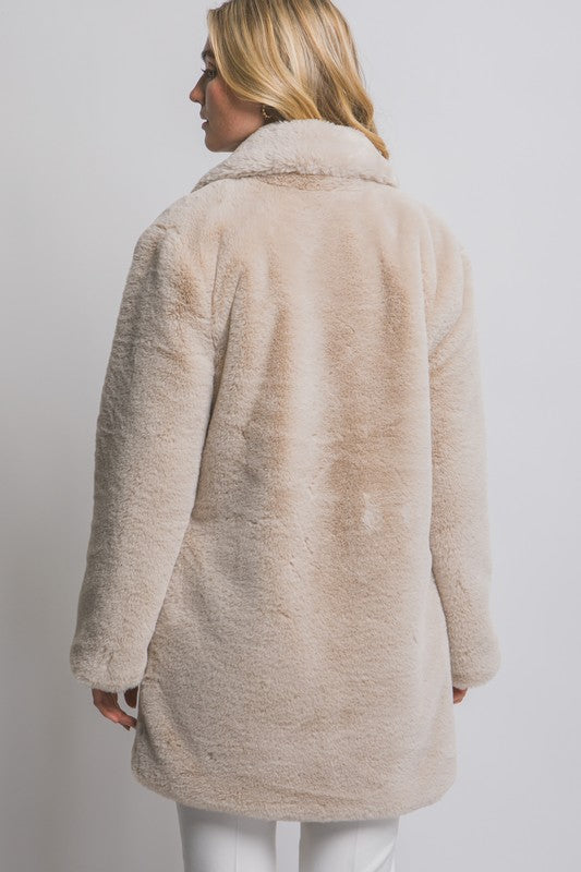 FAUX FUR COAT