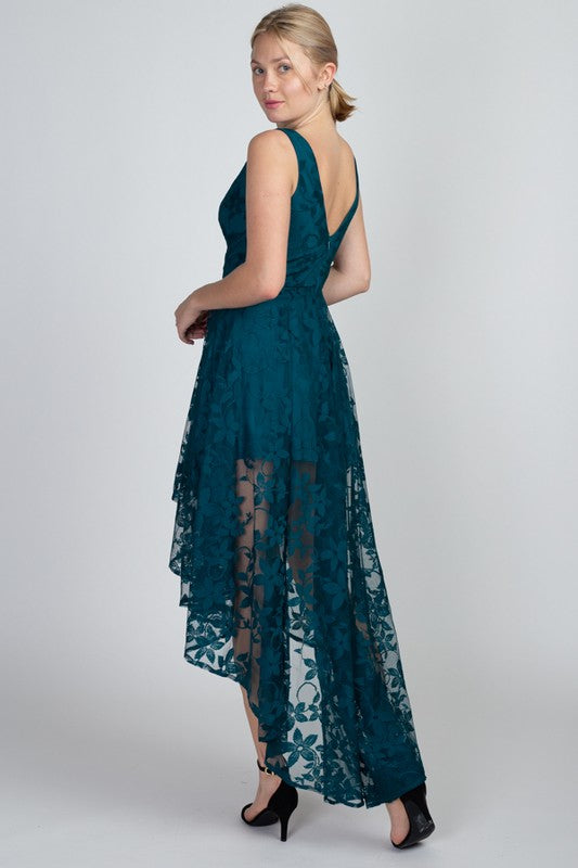FIT AND FLARE HIGH-LOW FLORAL DRESS