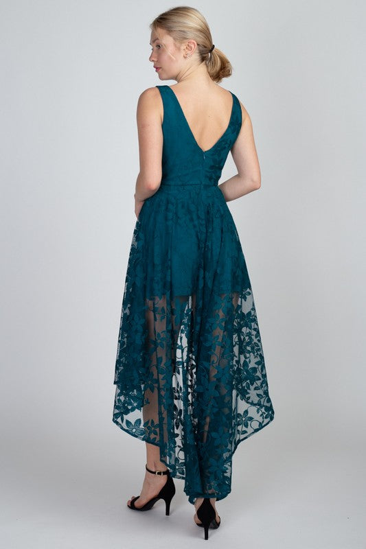 FIT AND FLARE HIGH-LOW FLORAL DRESS