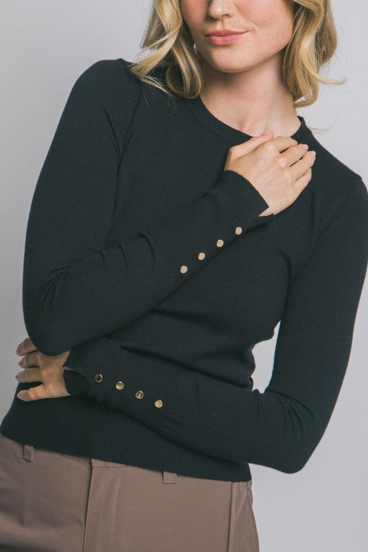 FITTED BUTTON DETAIL SLEEVE CREW SWEATER