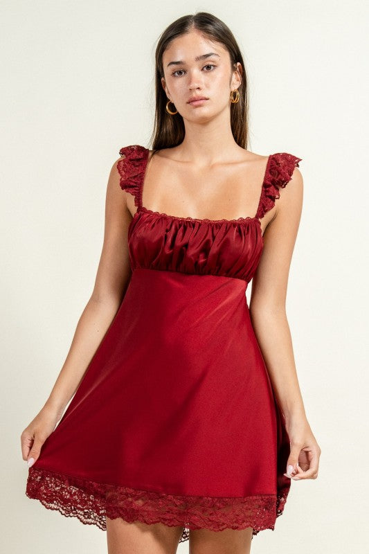 SATIN SHORT DRESS WITH LACE TRIMS