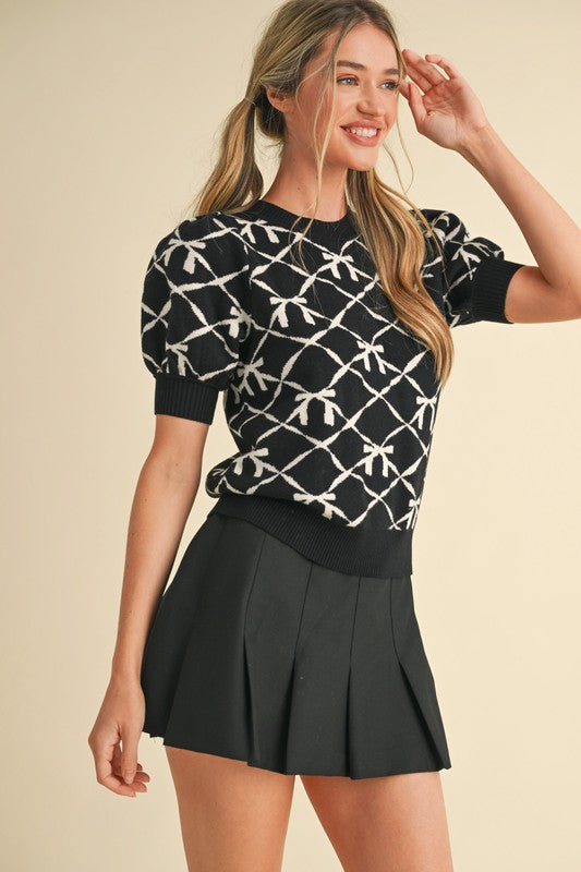 TIFFANY BOW PATTERN SHORT SLEEVE SWEATER