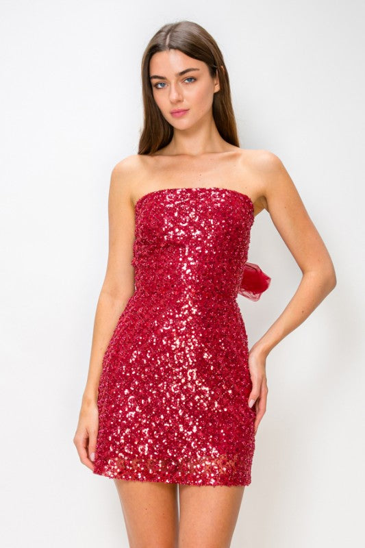 STRAPLESS BEADED TULLE BOW BACK