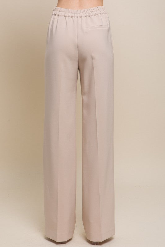CLASSIC PLEATED PANTS