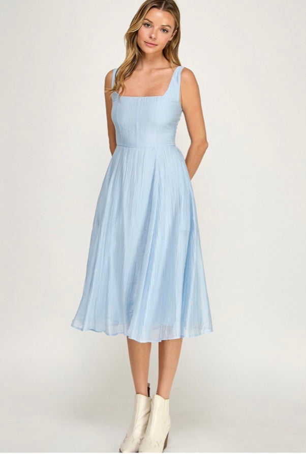 SQUARE NECK MIDI WITH POCKETS